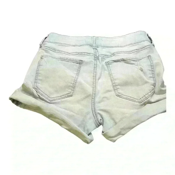 SO junior distressed denim shorts size 9 - Picture 7 of 9